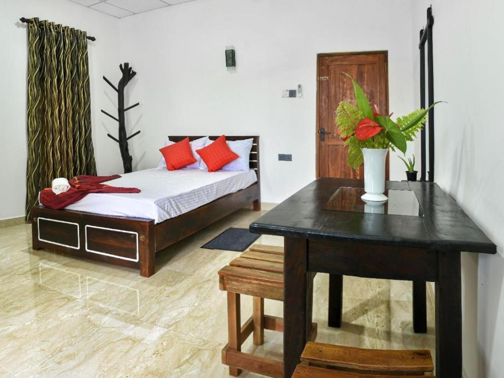 Ananthara Resort Anuradhapura Exteriör bild