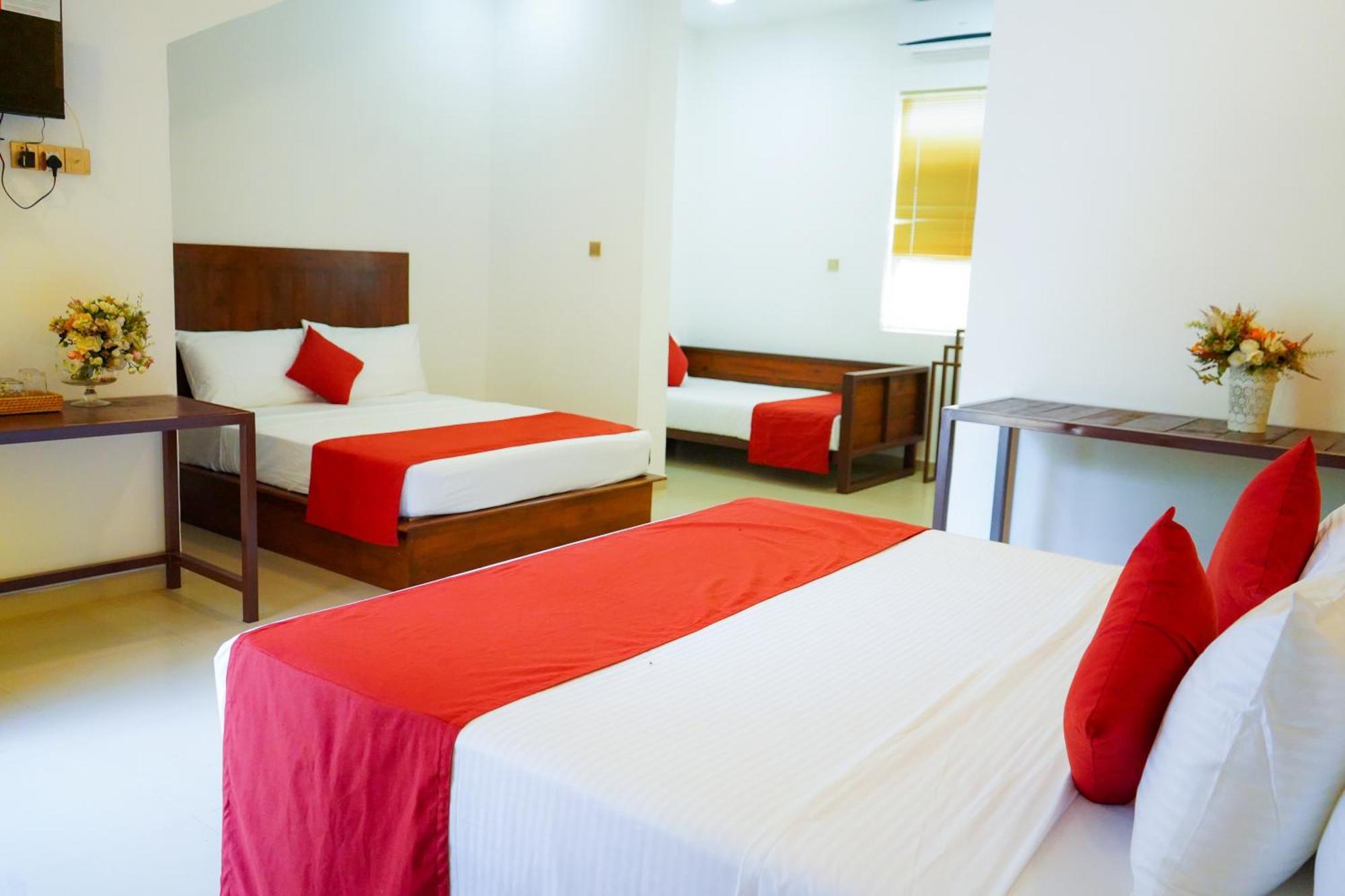 Ananthara Resort Anuradhapura Exteriör bild